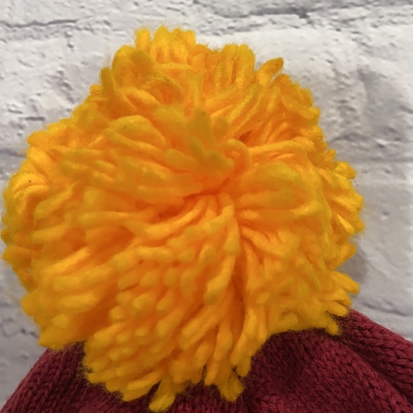 Cleveland cavaliers Winter knit hat - Picture 3 of 3